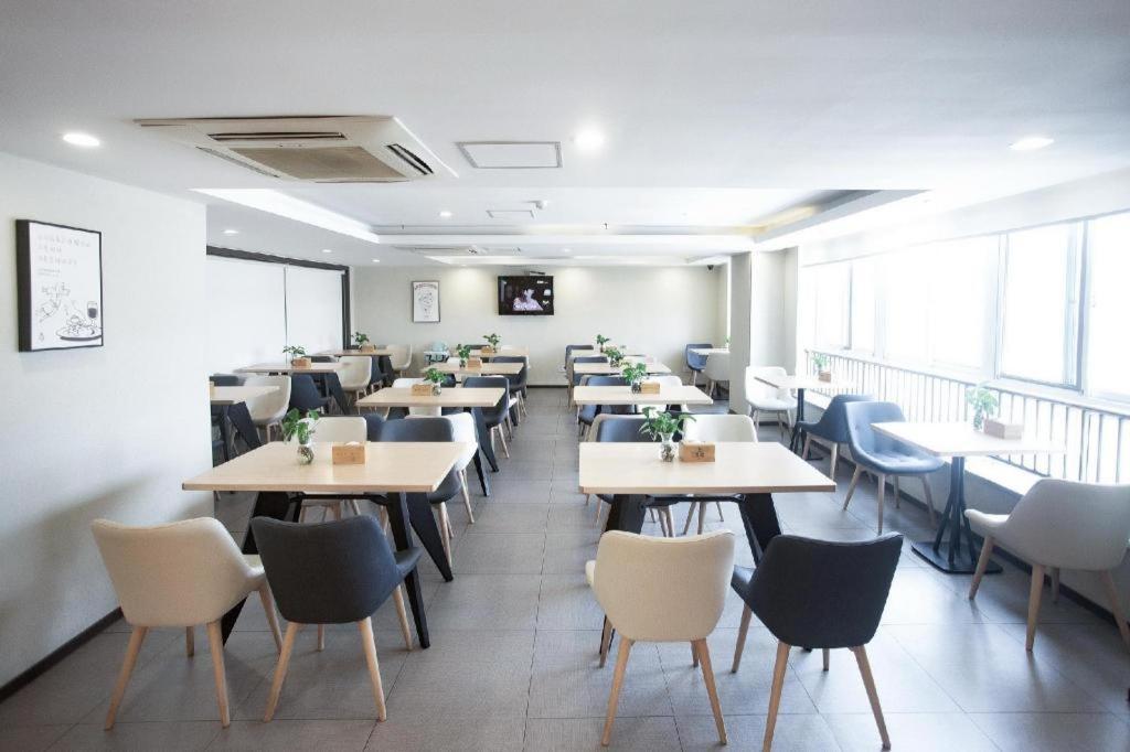 Hanting Hotel Changsha Yuelu Buitenkant foto